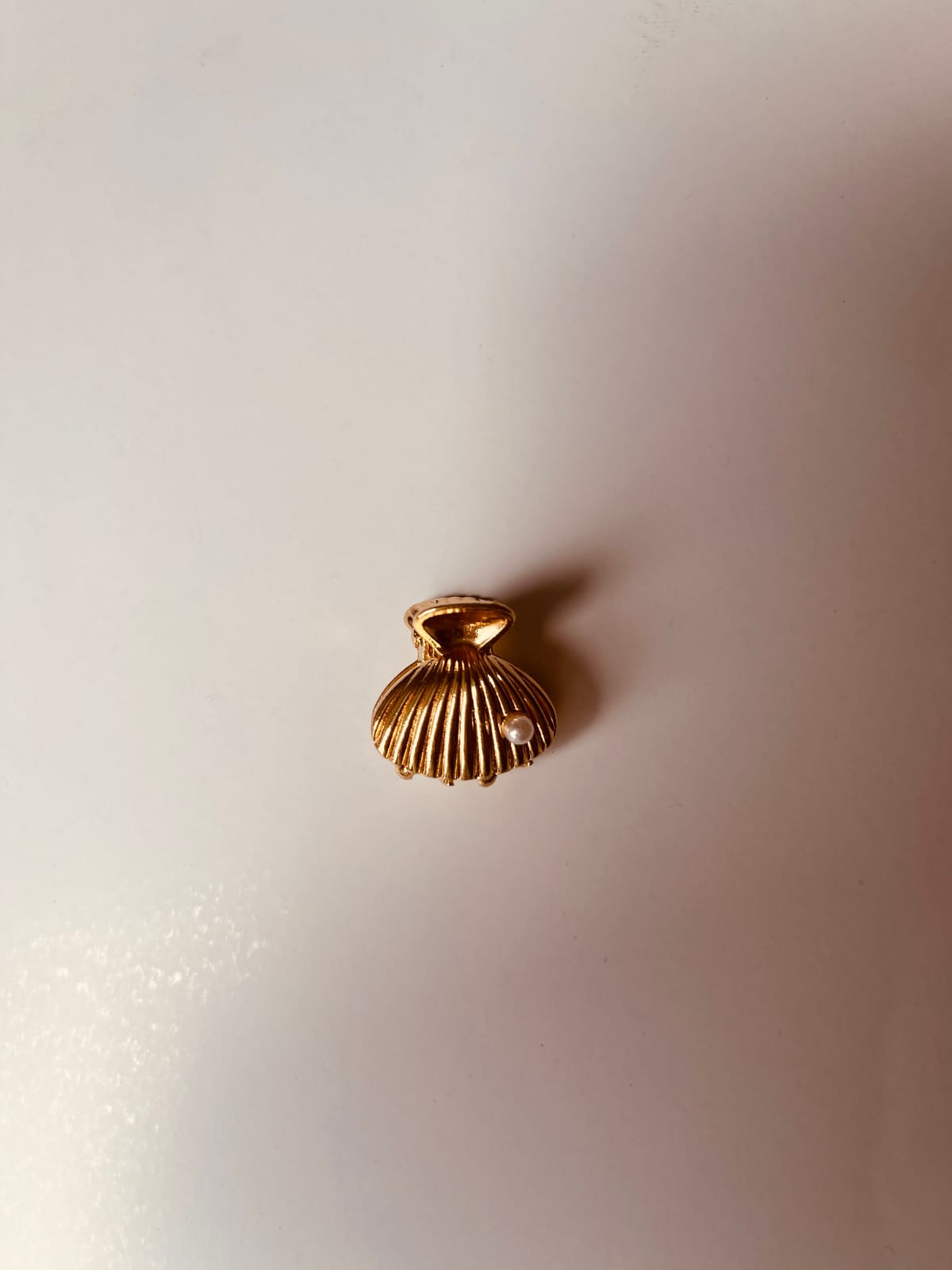 Metal Sea Conch Mini Clip