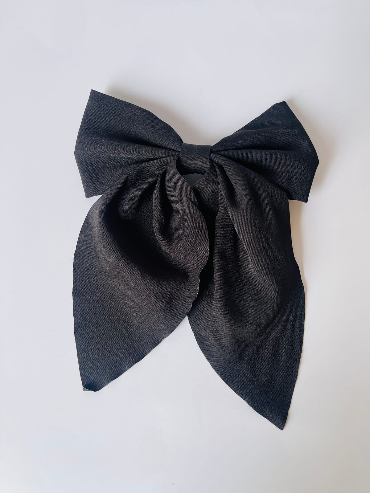 Noir Edit Bow Clip