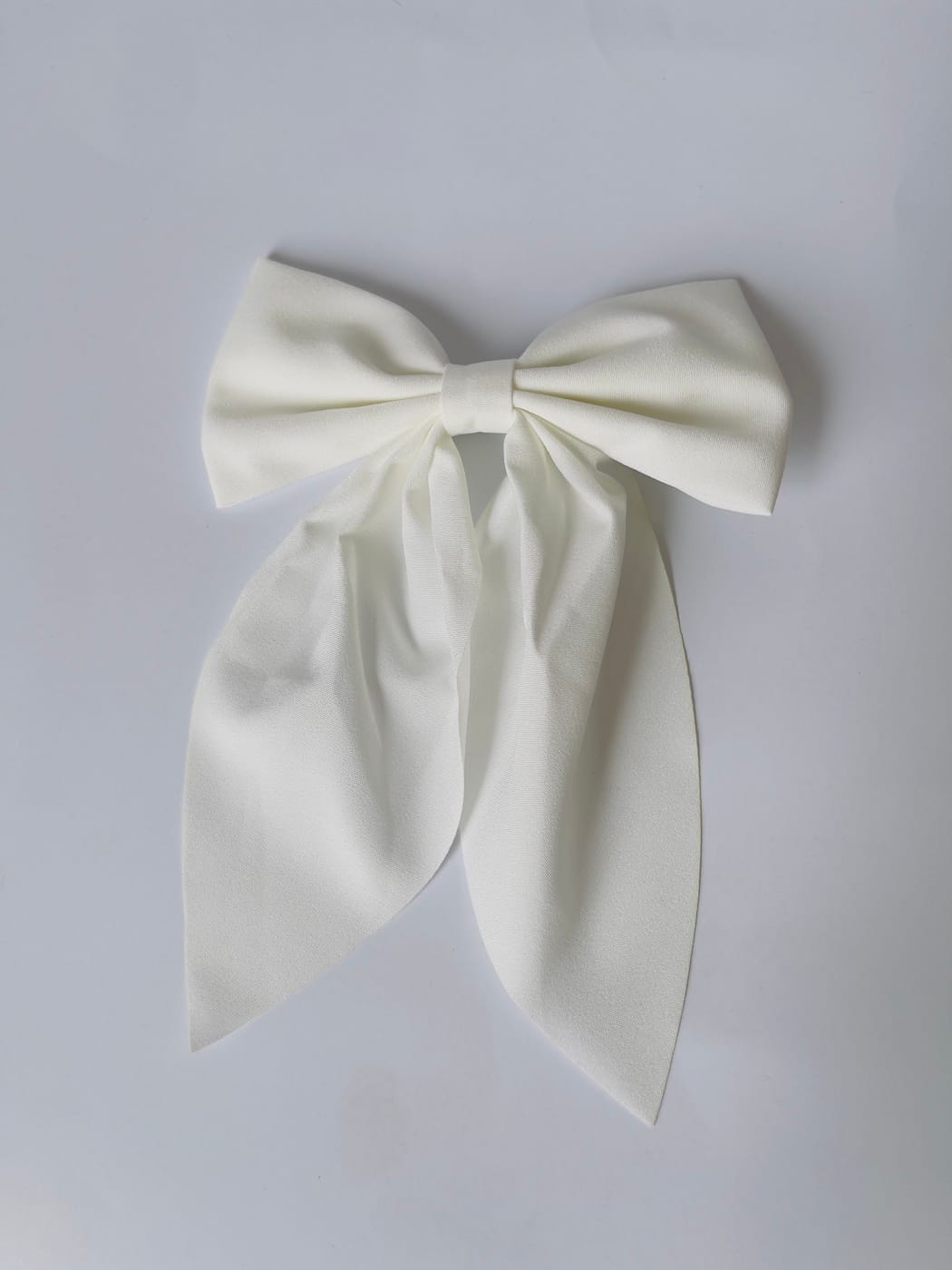 Pearl Edit Bow Clip